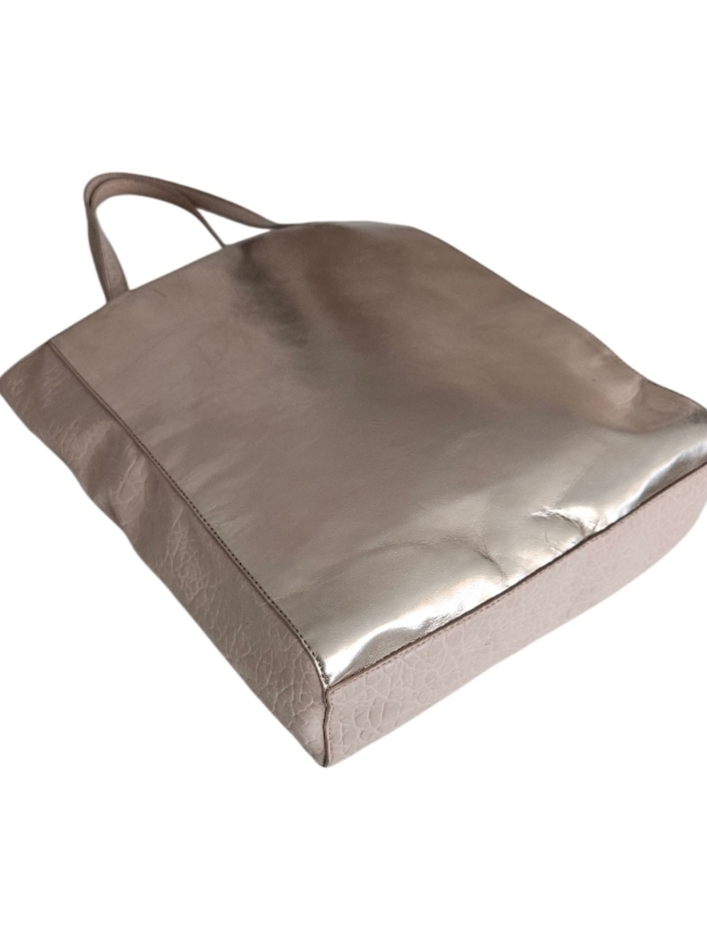 Ted Baker Metallic Gold Ton3  Tote Bag with Bow Accent - Picture 3 of 10